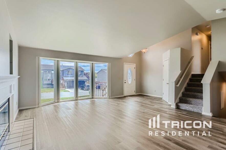 Building Photo - 27514 Country Pl NW