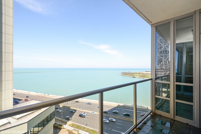 Building Photo - 600 N Lake Shore Dr