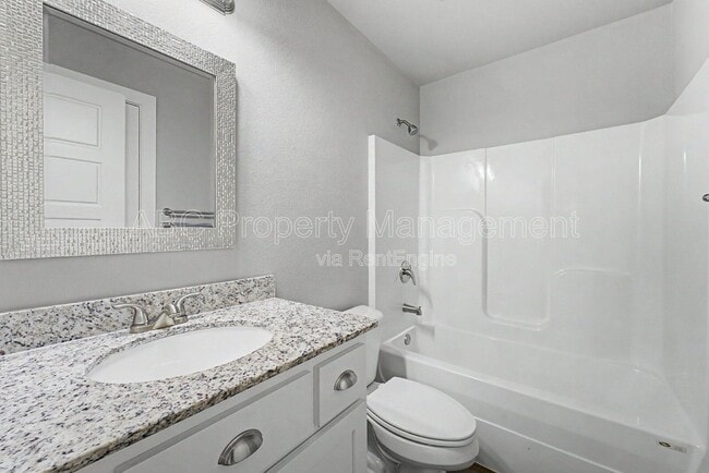 Building Photo - 3558 W Clearwood Dr