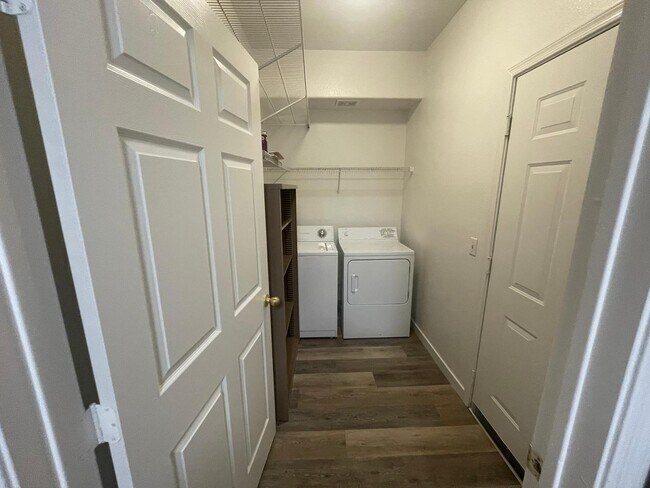 Building Photo - 3236 E Chandler Blvd