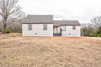 Building Photo - 5 bed, 1 bath home in Noble, OK