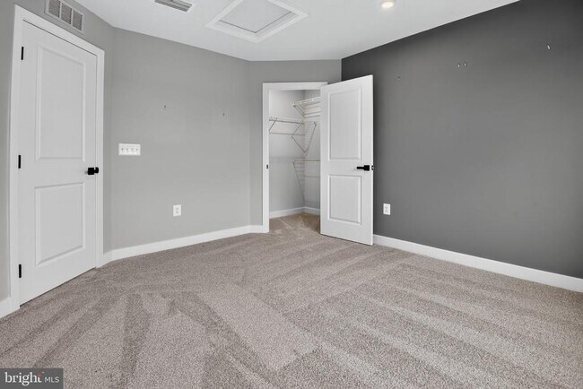 Building Photo - 130 Mckittrick Dr