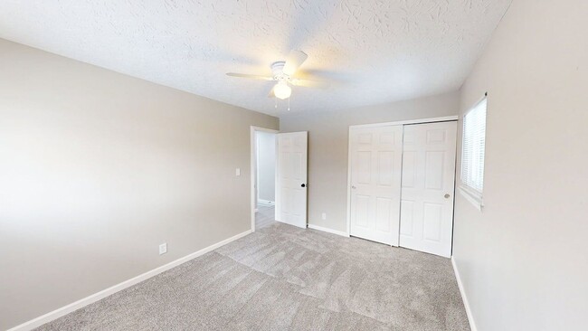 Building Photo - 769 Kettering Rd