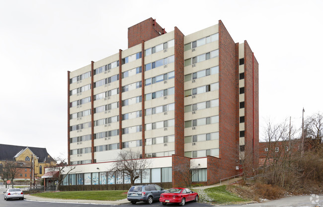 Building Photo - Grant Towers Apartments