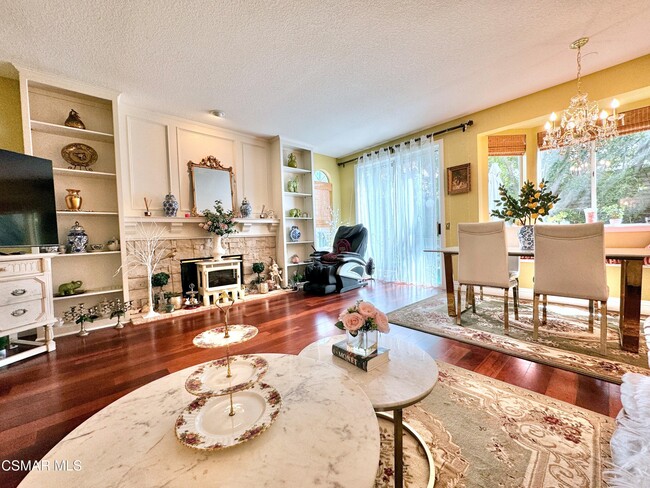 Building Photo - 1812 Fox Springs Cir