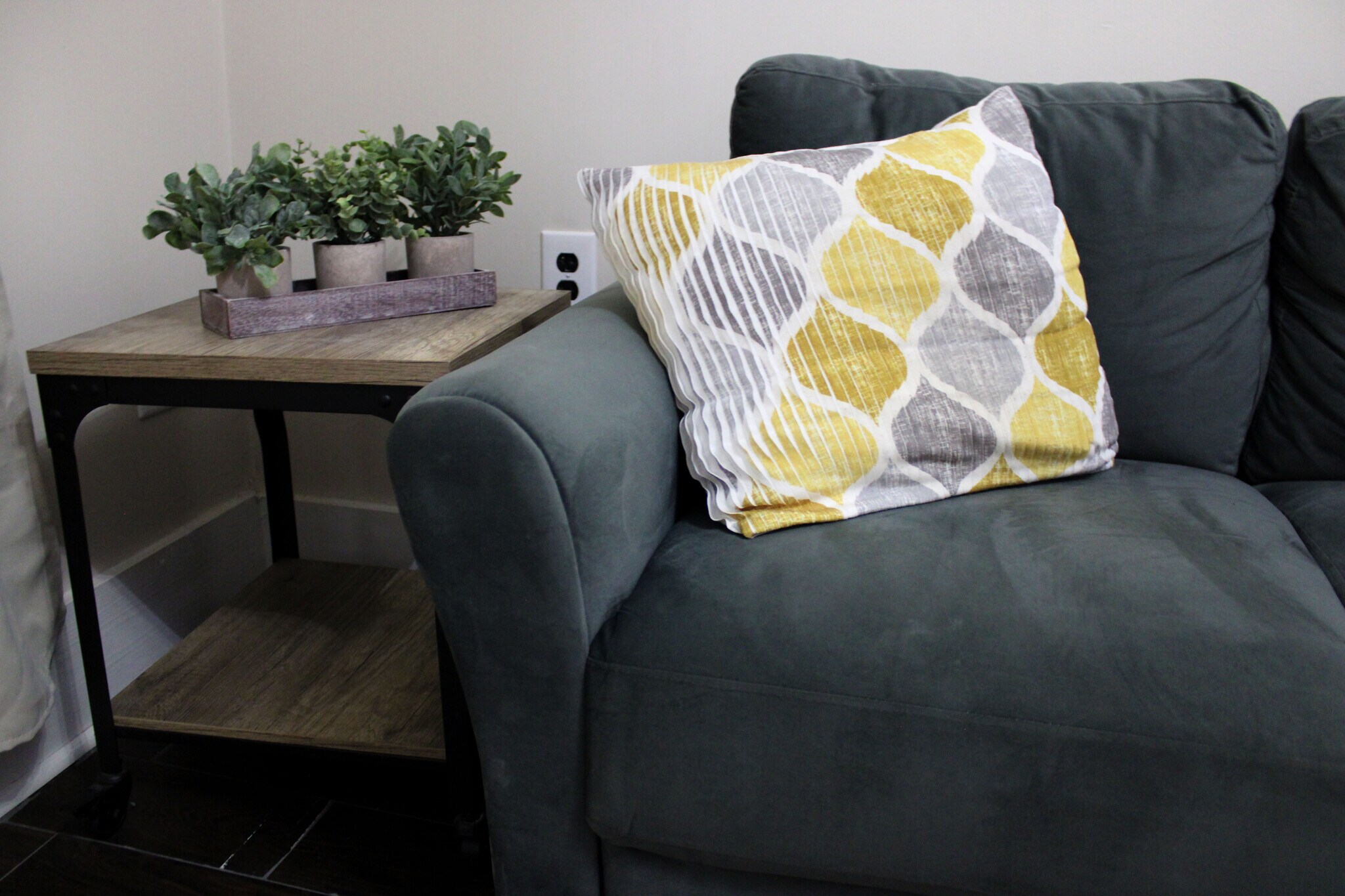 Building Photo - 2529 Napier Ave