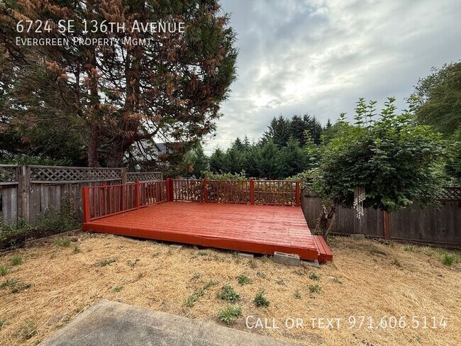 Building Photo - 6724 SE 136th Ave