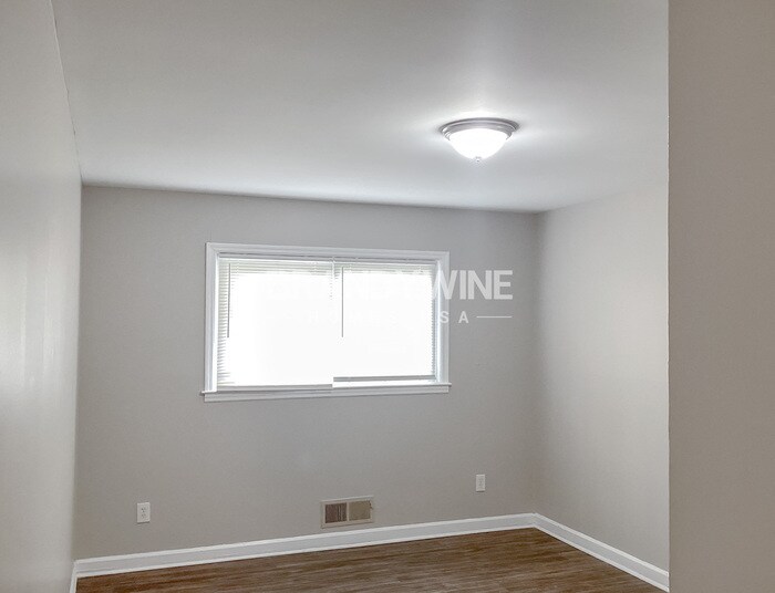 Building Photo - 6232 Lance Ln