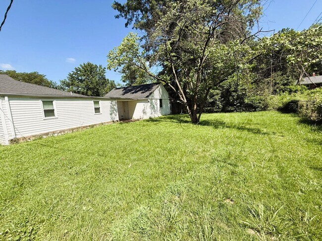 Building Photo - 1534 Rabe Dr