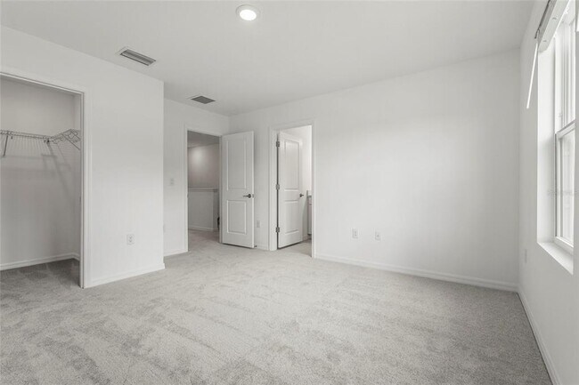 Building Photo - 8705 Winter Breeze Wy