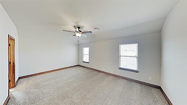 Building Photo - 3501 Shutter Ridge Dr