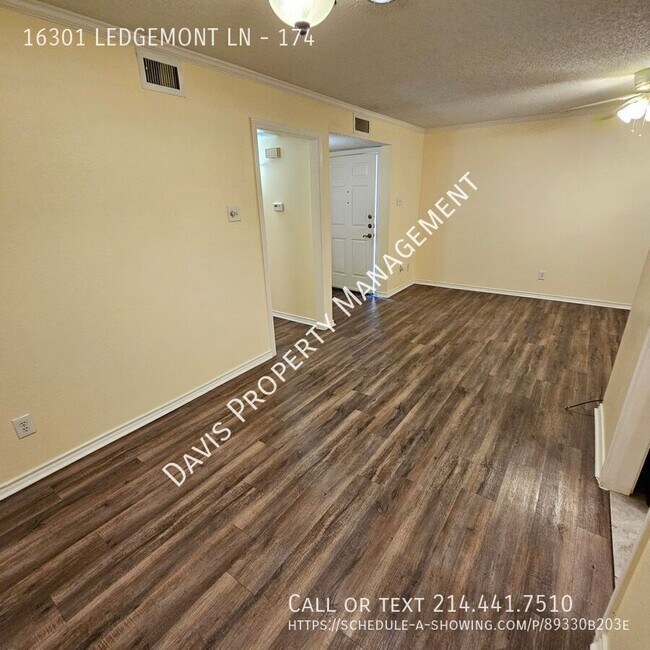 Building Photo - 16301 Ledgemont Ln