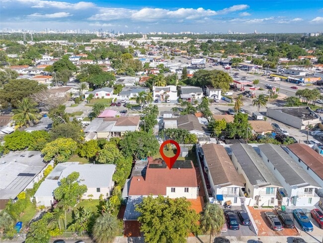 Building Photo - 701 Tamiami Canal Rd
