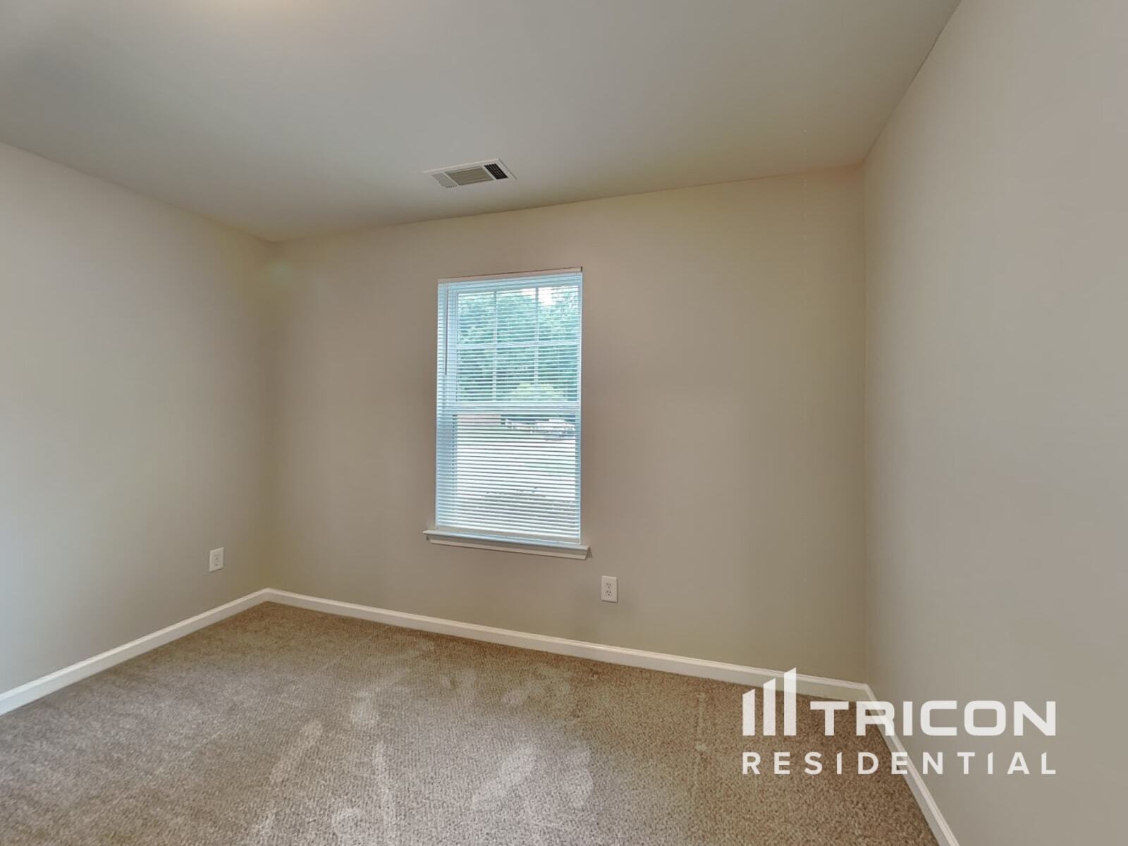 Building Photo - 110 Summerbrook Rd