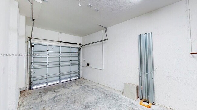 Building Photo - 11961 SW 245th Terrace