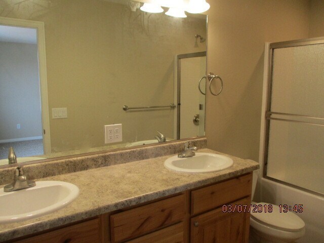 Building Photo - **Move-In Discount!** 3 Bedroom 2.5 - Twin Home in Gemini Meadows