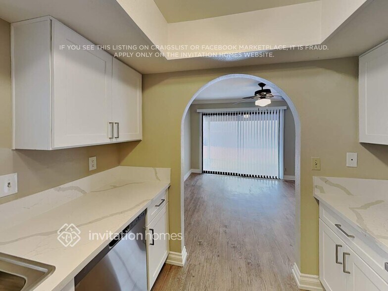 Building Photo - 2250 Horse Creek Cir