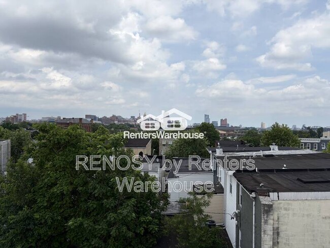 Building Photo - 1514 McHenry St