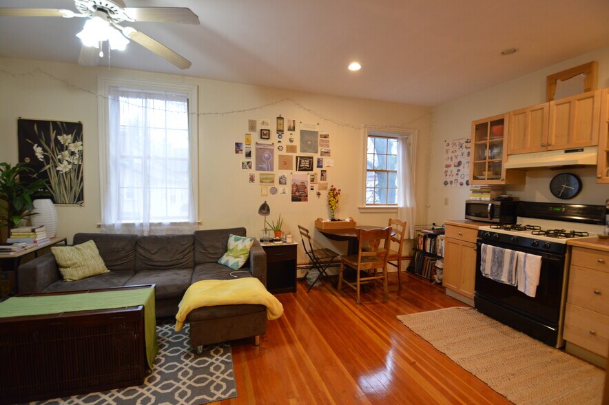 Building Photo - 24 Grovenor Rd