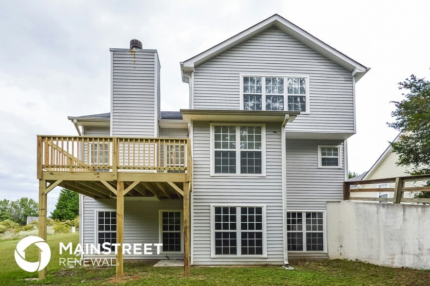 Building Photo - 5014 River Overlook Way