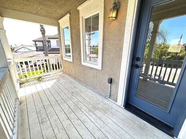 Building Photo - Executive Style Vista Home at an Affordabl...