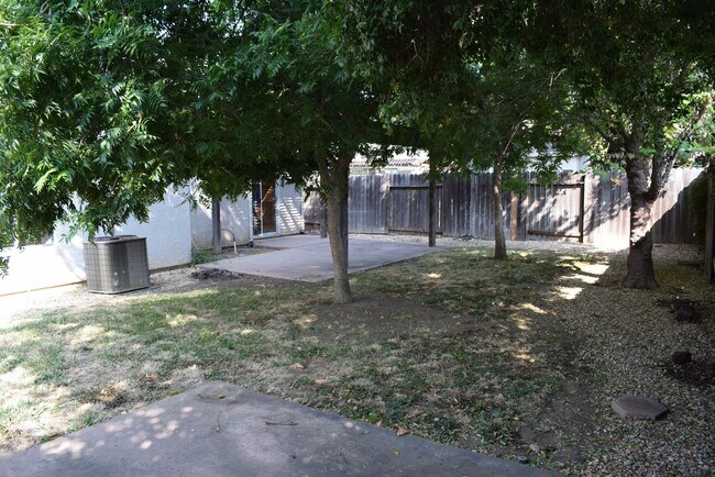 Primary Photo - Resident Benefit Package Property