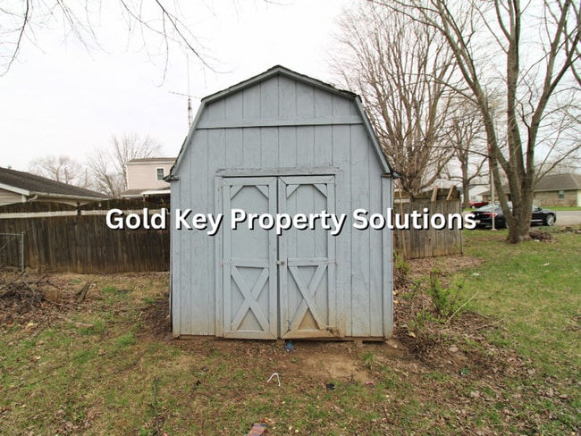 Building Photo - MUNCIE 1 BR 1 BA House with Central Air and Fenced Backyard (NO SECTION 8)