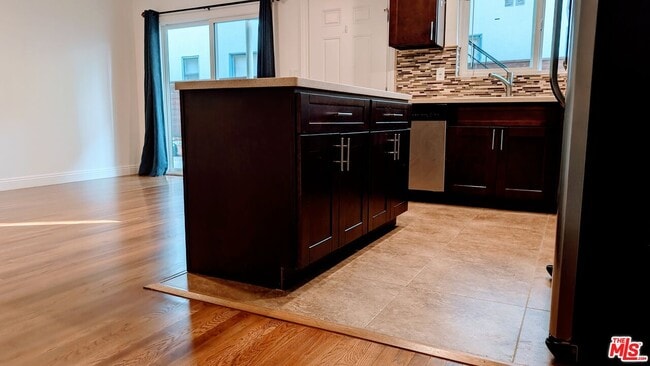 Building Photo - 1728 S Robertson Blvd