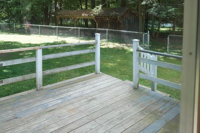 Building Photo - Must See Ranch Single Family Home
