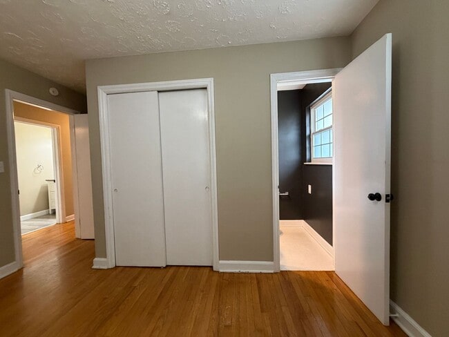 Building Photo - Nice 3 bedroom/1.5 bath home for rent in E. Morristown, Tennessee