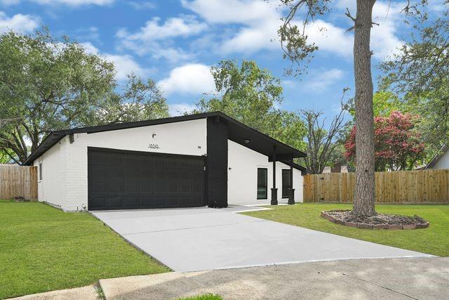 Building Photo - 18318 Cassina Ln