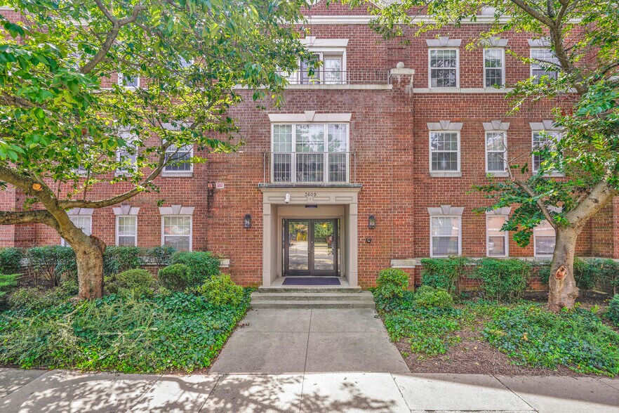 Primary Photo - 3609 38th St NW