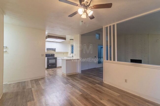 Building Photo - 5626 Blackoak Ct