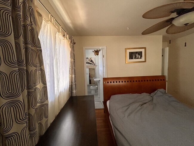 Building Photo - Enjoy Amazing Flatiron Views, Abundant Space, and A Large Backyard in this 5 Bedroom Home