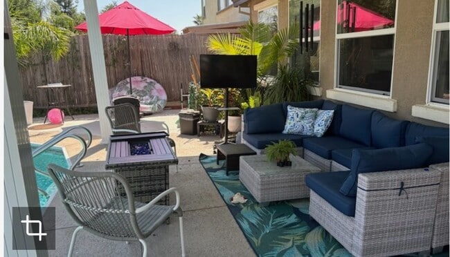 Building Photo - 1205 Colorado Dr