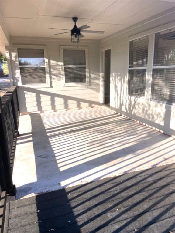 Building Photo - 18701 Venture Dr