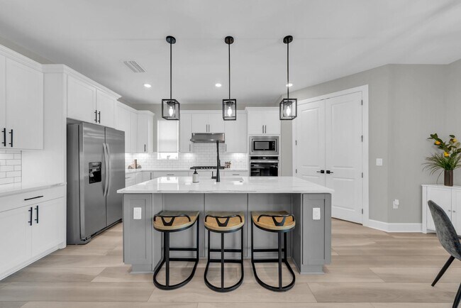 Building Photo - 42560 Atlas Dr