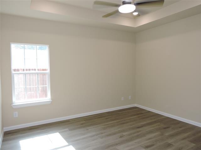 Building Photo - 106 Navajo Dr