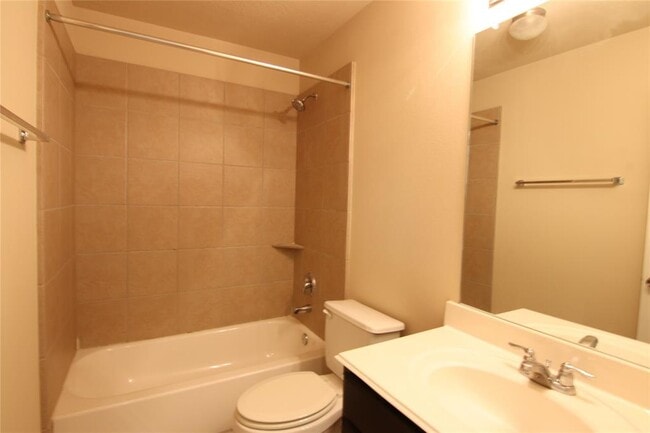 Building Photo - 3431 Lilac Ranch Dr