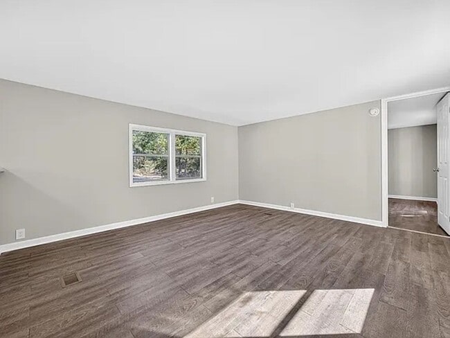 Building Photo - 1560 Joyner Pond Rd