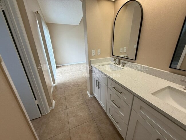 Building Photo - 1448 Avleigh Cir