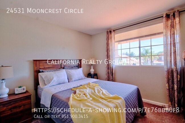 Building Photo - 24531 Mooncrest Cir