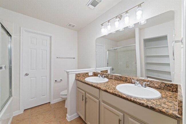 Building Photo - 26610 Marble Falls Bend