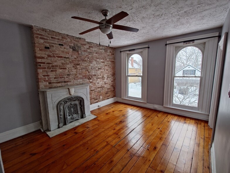 Front Room - 142 Prospect Ave