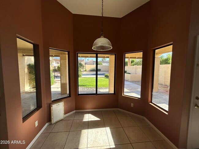 Building Photo - 9274 E Corrine Dr