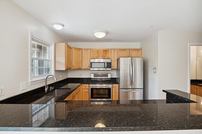 Building Photo - 2817 Barclay Way
