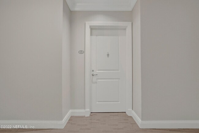 Building Photo - 1431 Riverplace Blvd