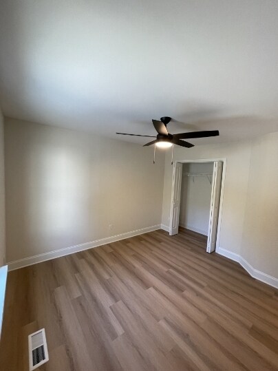 Building Photo - 1228 Sholar Ave