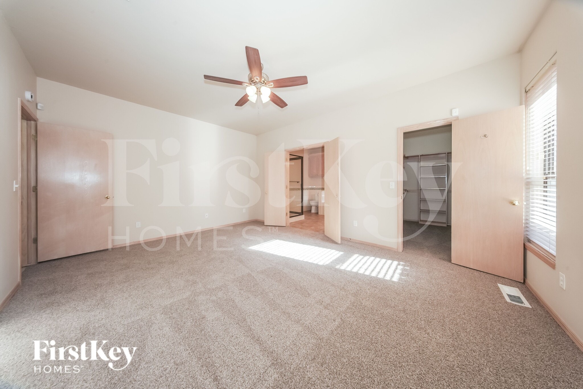 Building Photo - 1216 Pine Valley