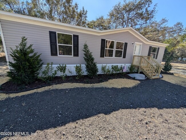 Building Photo - 207 Ash St